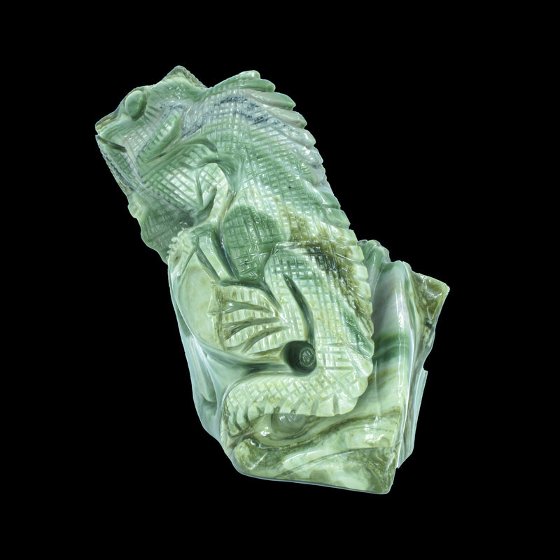 Chameleon Carving - Infinity Serpentine (1094 Grams)
