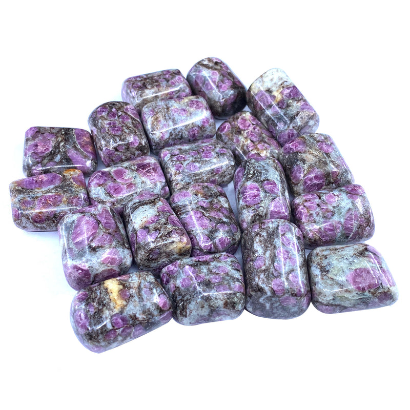 Spinel Tumbles